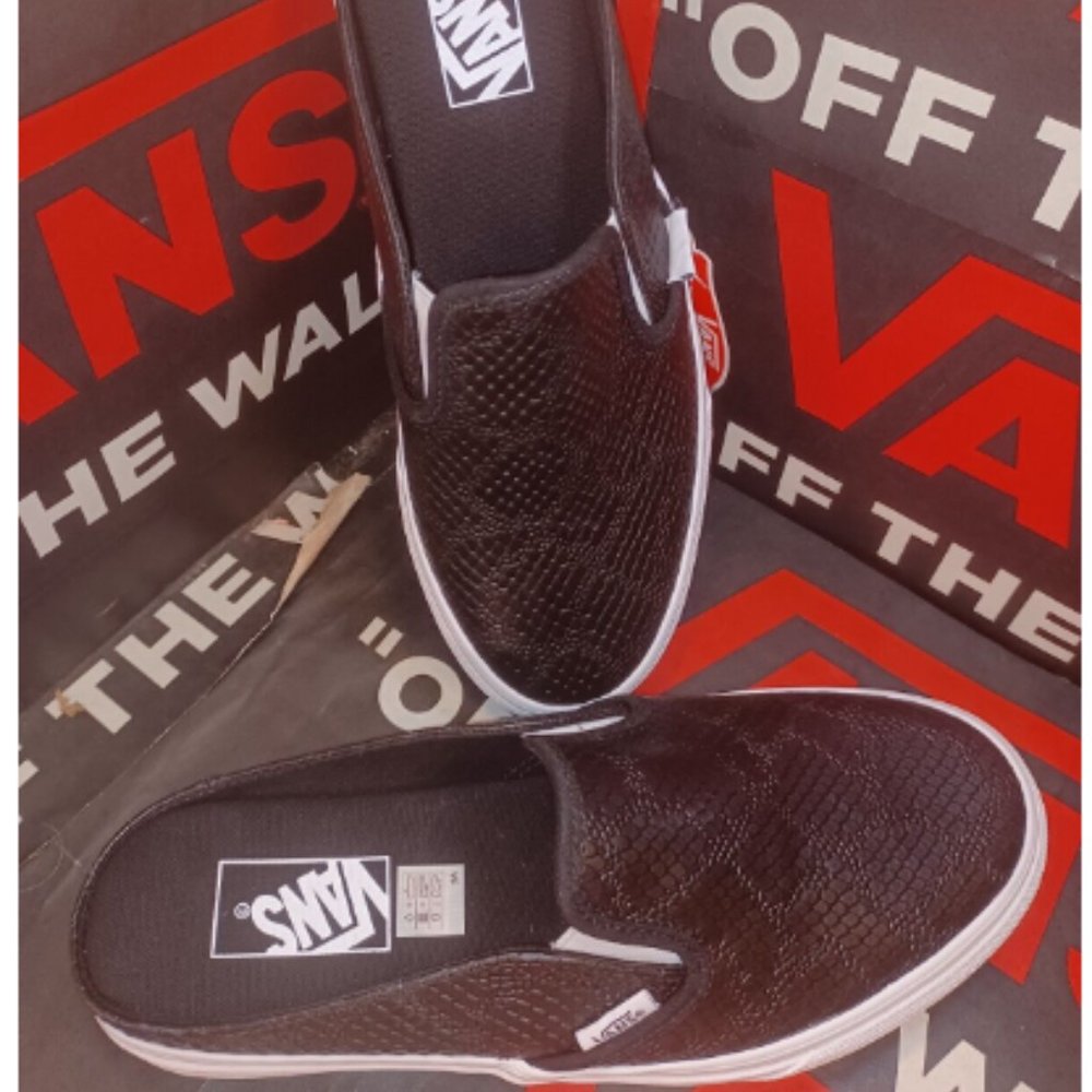 Vans Men's 3.5/Women's 5 Authentic Classic Slip On Mule Python Black-VN0A4P3UVYE